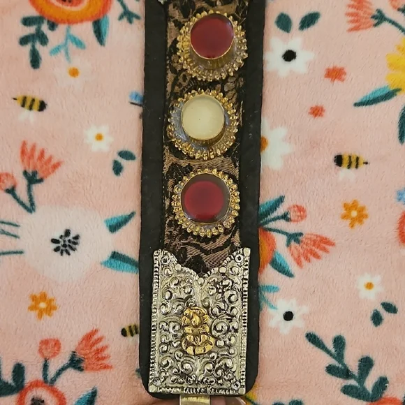 Elegant Multicolor Women's Belt